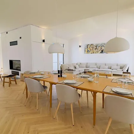 De Luxe Avec Piscine Pour 12 Personnes فيلة *